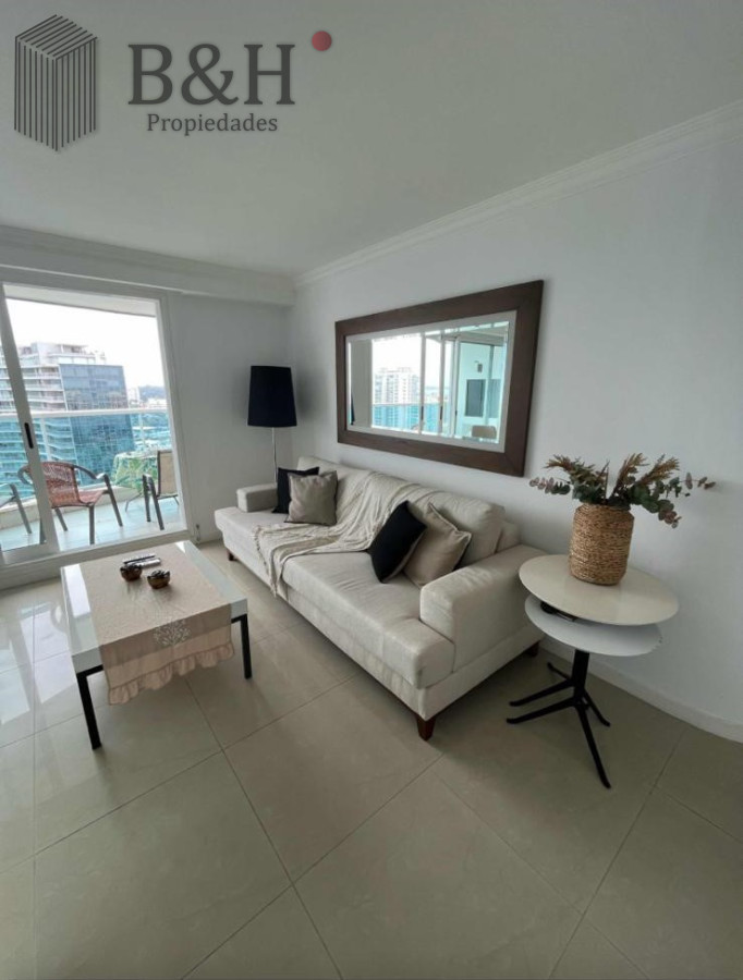 Boulevard Artigas - GoPunta - Portal Inmobiliario de Punta del Este - Maldonado