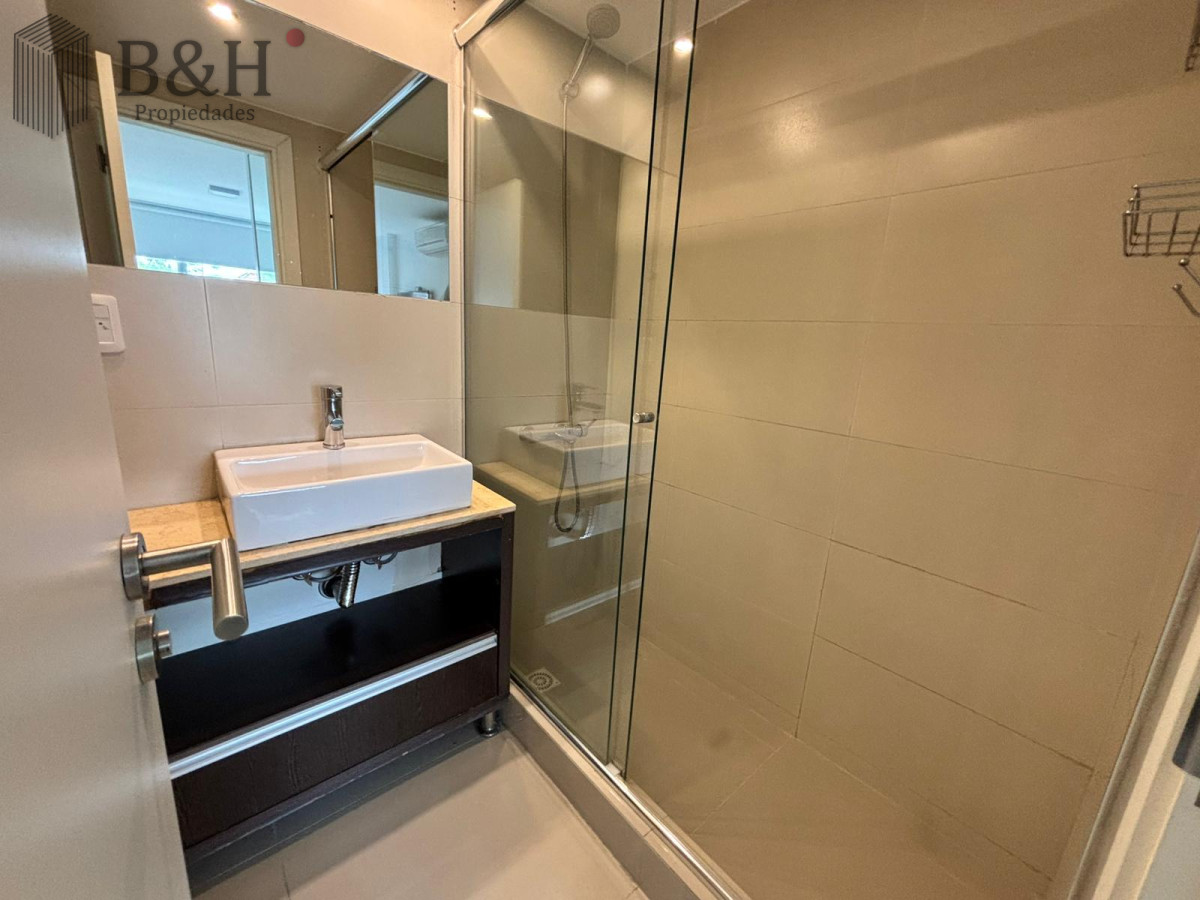 Apartamento ID.6163 - Apartamento de 3 dormitorios, primera linea Punta del Este