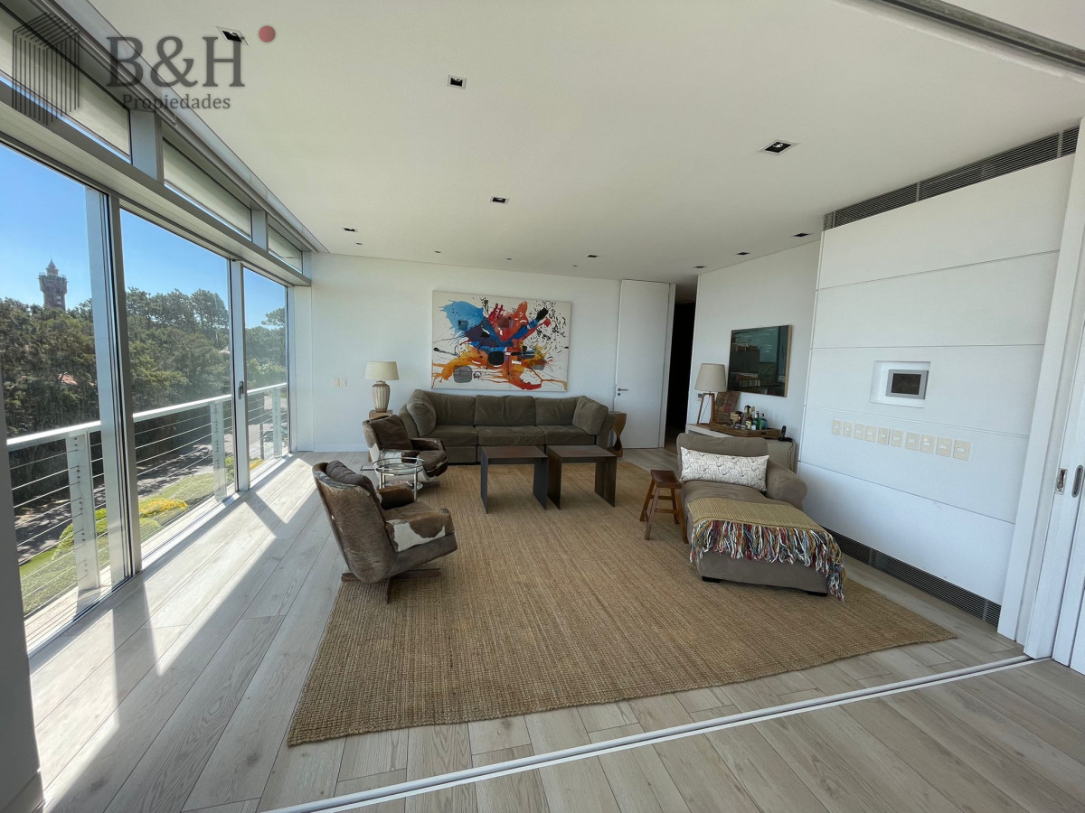 Brava - GoPunta - Portal Inmobiliario de Punta del Este - Maldonado