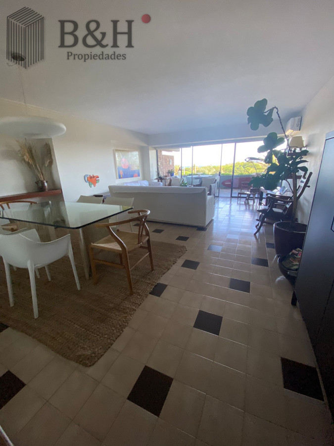 Apartamento ID.2080 - Apartamento en Primera Linea en LA BRAVA