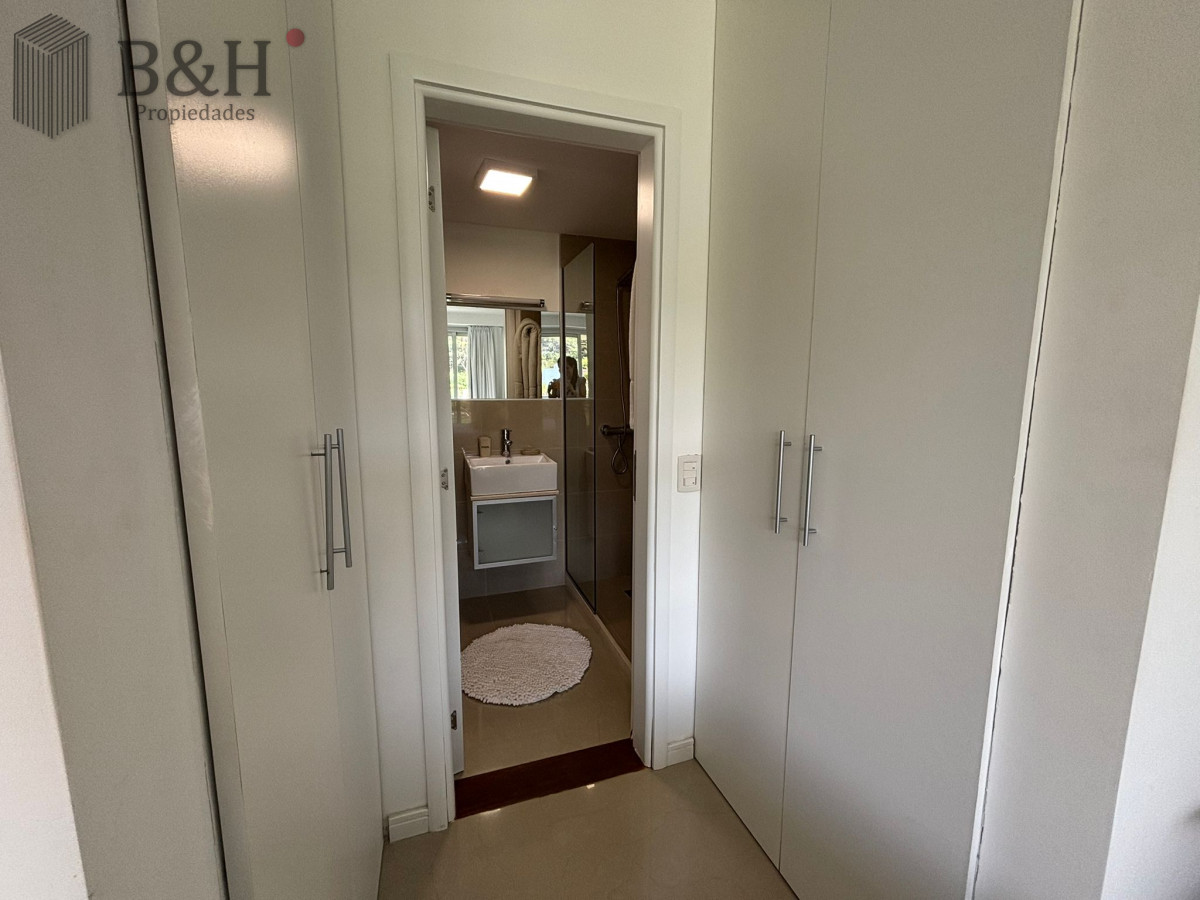 Apartamento ID.4152 - Excelente apartamento de 3 dormitorios en suite - Parada 30 de la Brava 
