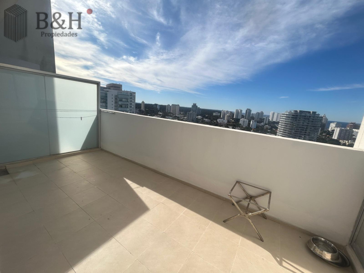 Apartamento ID.5190 - venta de pent-house dos dormitorios mansa