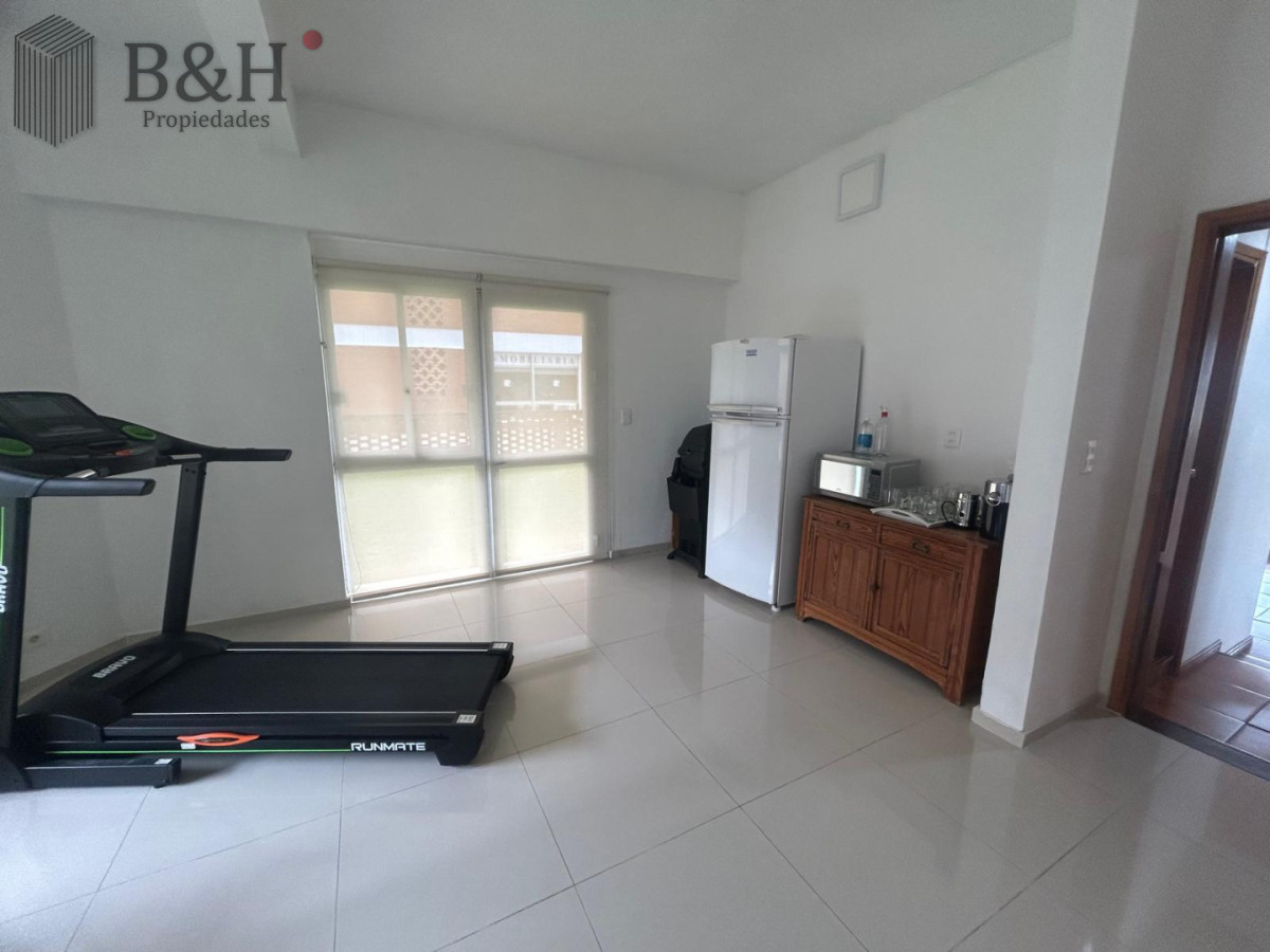 Apartamento ID.7128 - Hermoso apartamento en venta 2 dormitorios primera linea en brava 