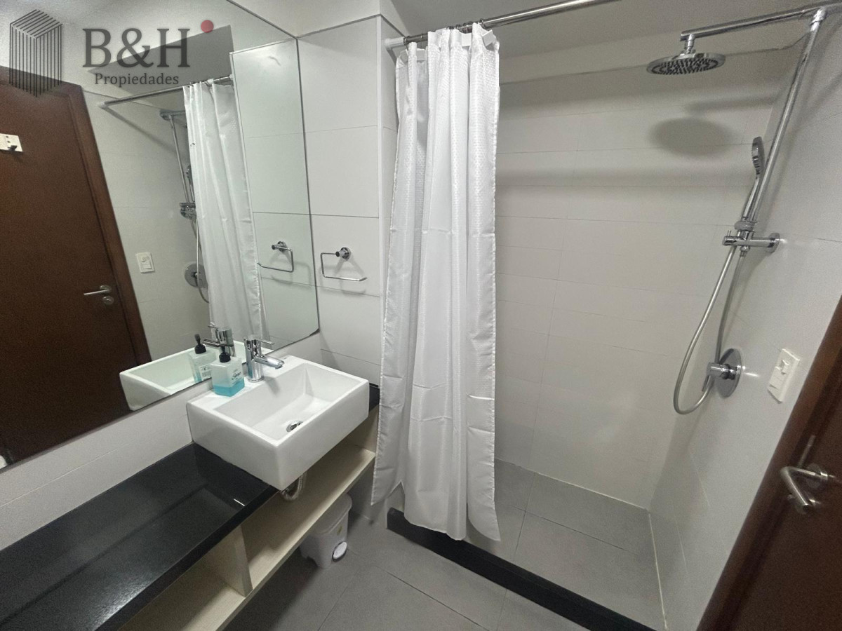 Apartamento ID.5896 - Hermoso apto en venta en península un dormitorio con terrazas