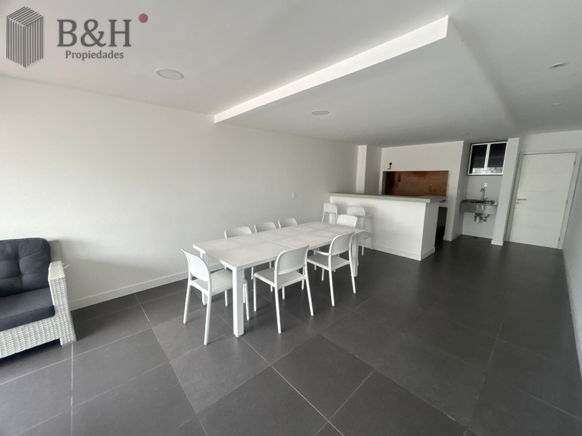 Apartamento ID.5897 - Hermoso apartamento en venta en península 2 dormitorios 