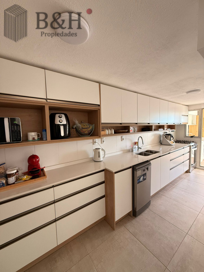 Apartamento ID.4906 - Apartamento de 3 dormitorios a la venta - Roosevelt  