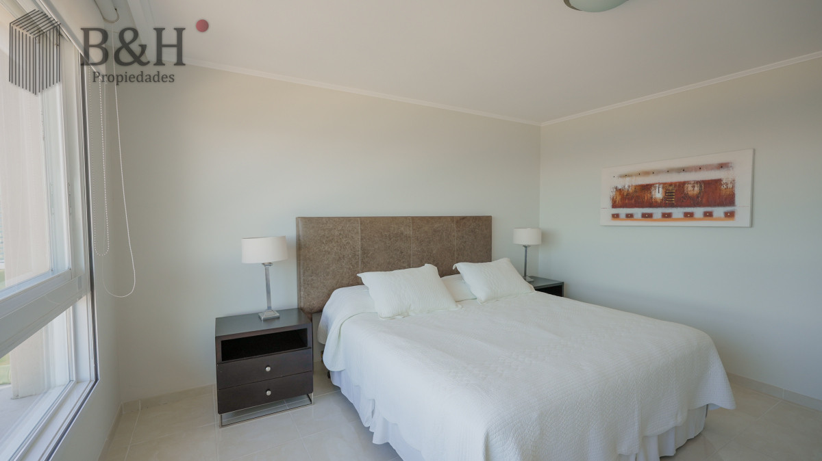 Apartamento ID.4809 - Apartamento de 3 dormitorios a la venta y en alquiler anual - Punta del Este 