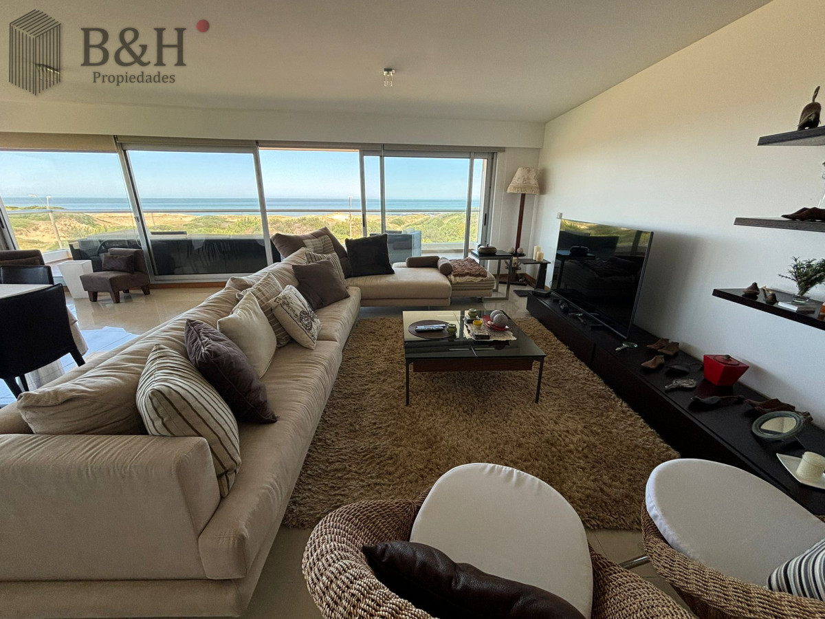 Brava - GoPunta - Portal Inmobiliario de Punta del Este - Maldonado