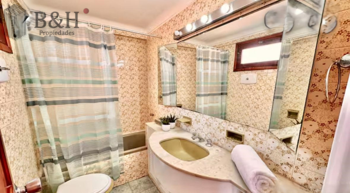 Apartamento ID.4983 - Apartamento de 4 dormitorios a la venta - Punta del Este
