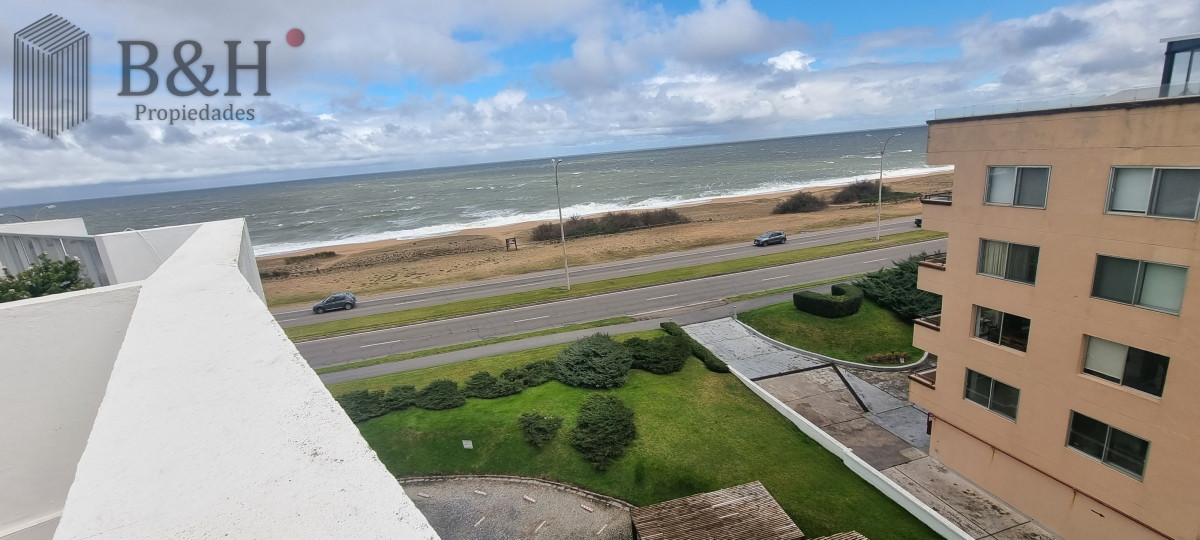 Apartamento ID.3327 - Penthouse de 3 dormitorios con parrillero