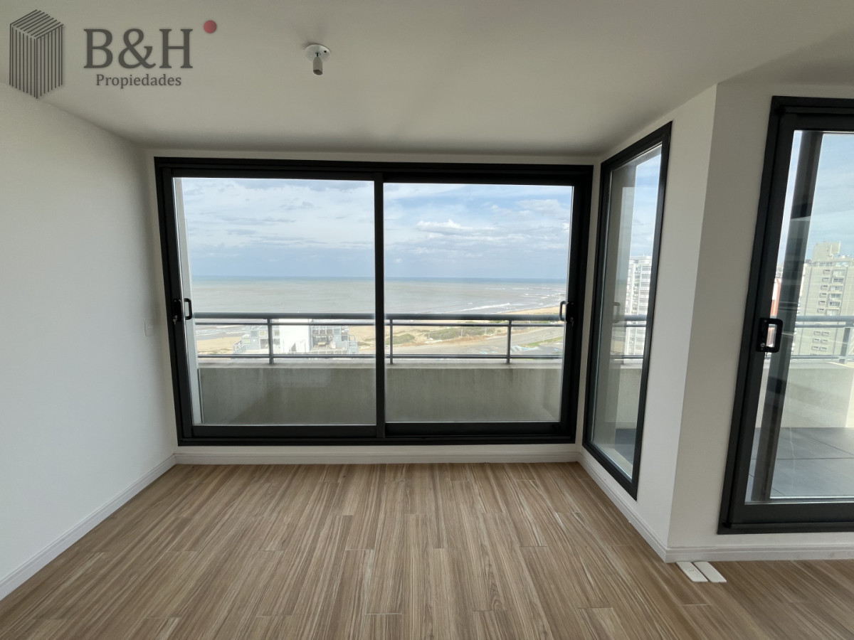 Apartamento ID.7712 - Apartamento en Venta en Playa Brava 2 dormitorios