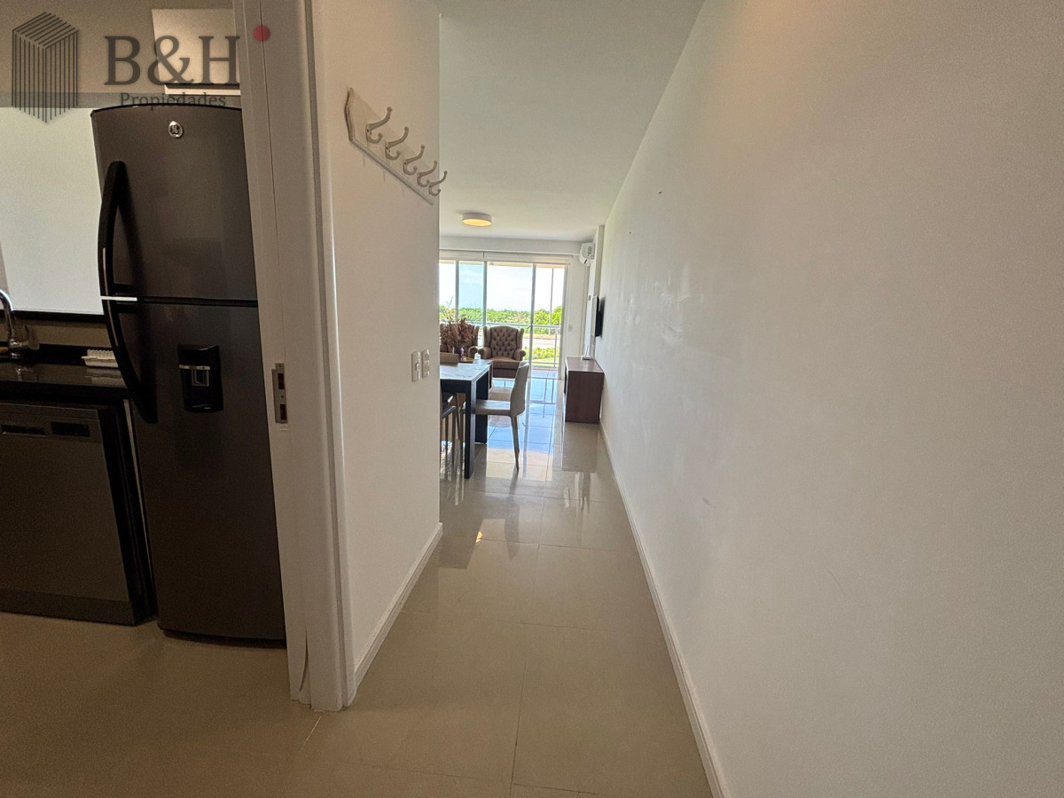 Apartamento ID.4152 - Excelente apartamento de 3 dormitorios en suite - Parada 30 de la Brava 