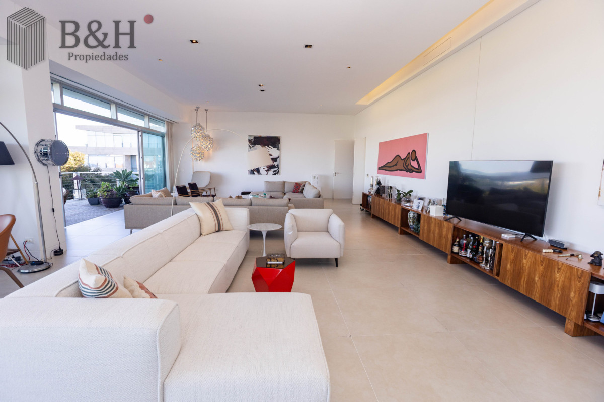 Apartamento ID.6945 - Apartamento Exclusivo en venta en primera linea en la Brava