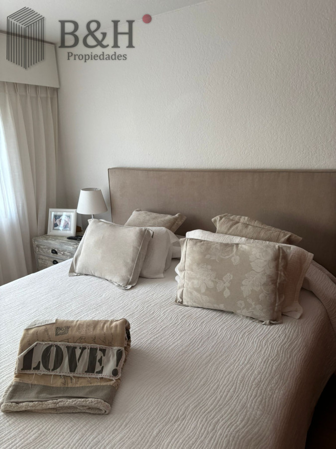 Apartamento ID.5999 - Apartamento de 2 dormitorios en alquiler temporal, Punta del Este 
