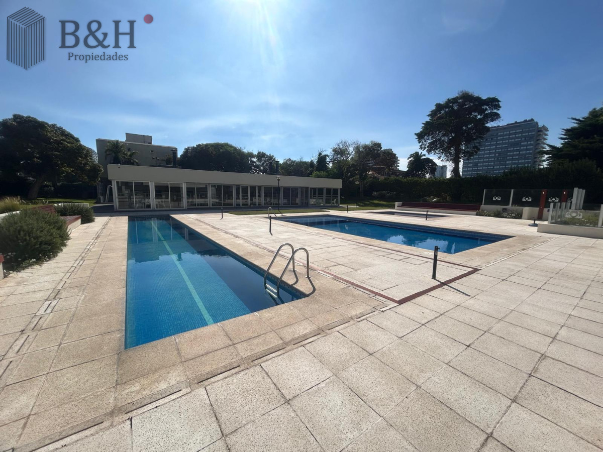 Apartamento ID.4937 - apartamento en venta tres dormitorios brava