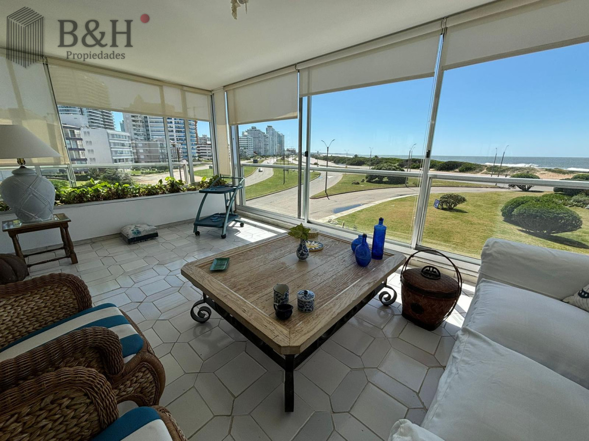 Apartamento ID.4350 - Apartamento de 3 dormitorio a la venta - Brava 