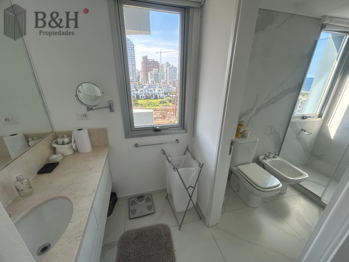 Apartamento ID.4937 - apartamento en venta tres dormitorios brava