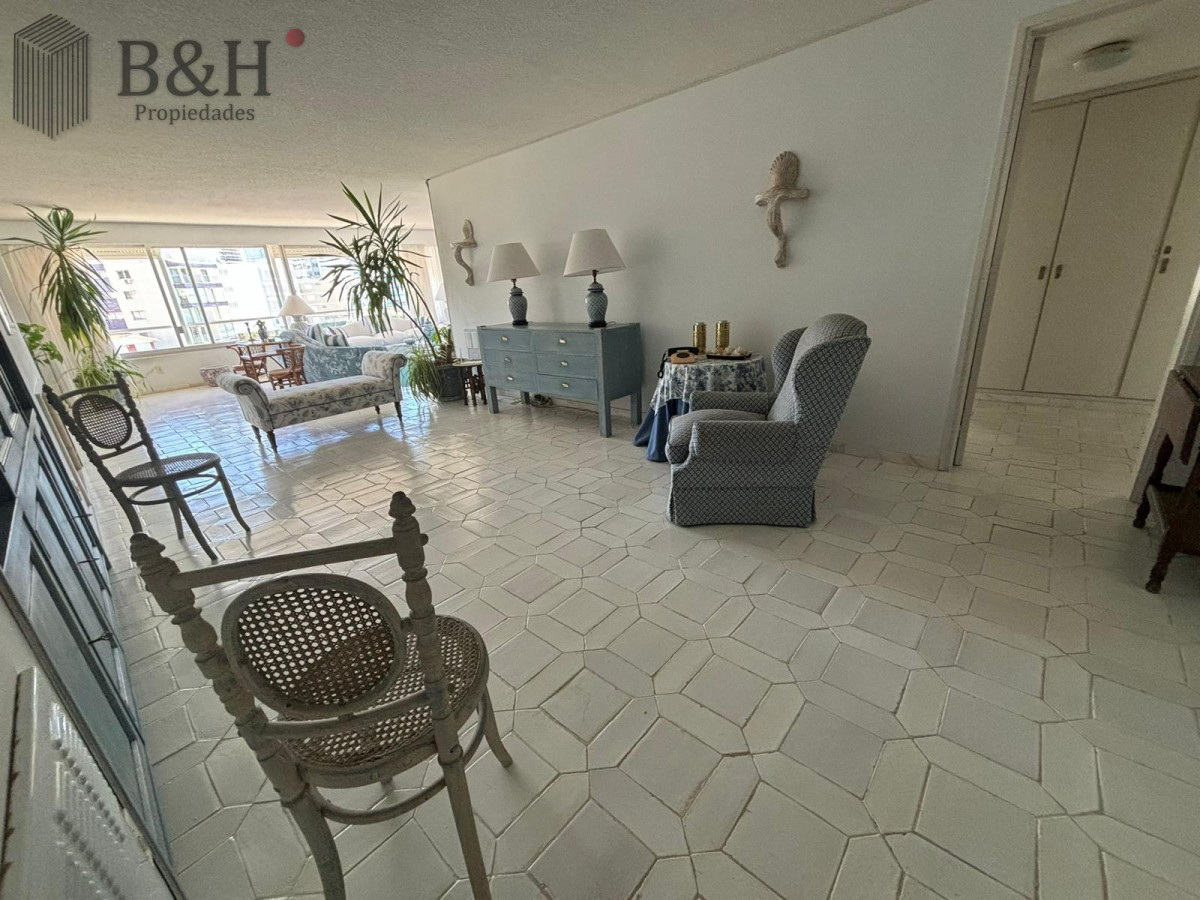 Brava - GoPunta - Portal Inmobiliario de Punta del Este - Maldonado