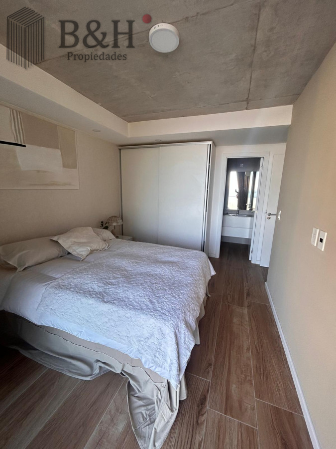 Apartamento ID.4845 - Apartamento en primera línea Alquiler Anual