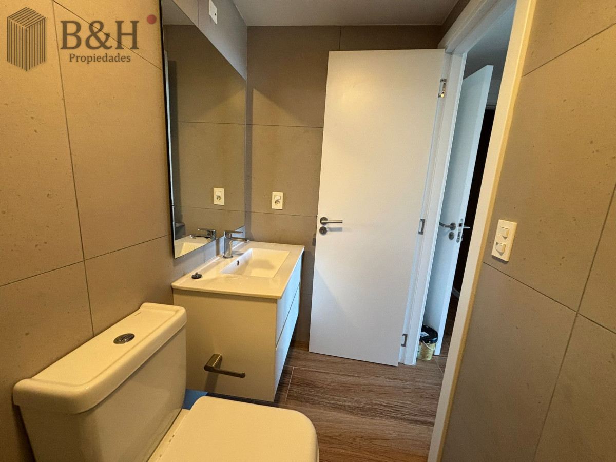 Apartamento ID.4845 - Apartamento en primera línea Alquiler Anual