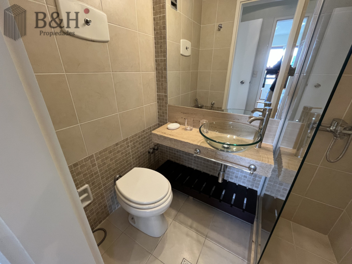 Apartamento ID.7974 - Venta Apartamento de 3 dormitorios + dep Vista al Mar en Playa Brava