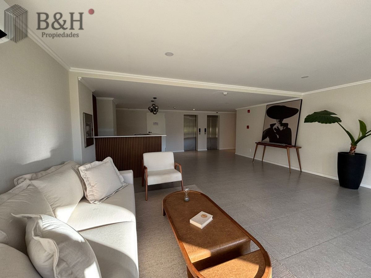 Apartamento ID.4845 - Apartamento en primera línea Alquiler Anual