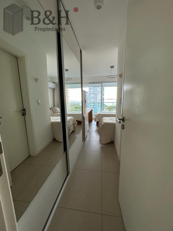 Apartamento ID.3412 -  Apartamento en  - Punta del Este. Zona Mansa a 50mts del mar