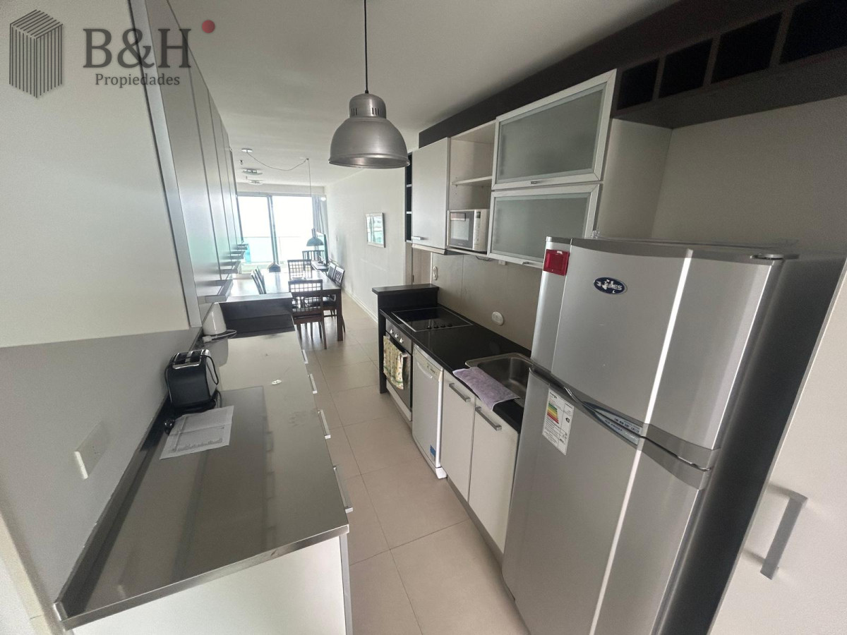 Apartamento ID.5688 - Apartamento en venta con vista al mar, Punta del Este