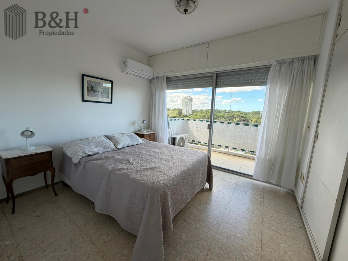 Apartamento ID.6123 - Apartamento 2 dormitorios y medio -  piso alto PUNTA DEL ESTE