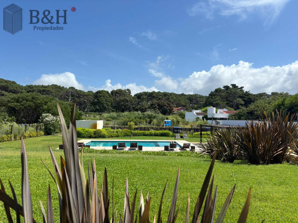 Apartamento ID.4152 - Excelente apartamento de 3 dormitorios en suite - Parada 30 de la Brava 