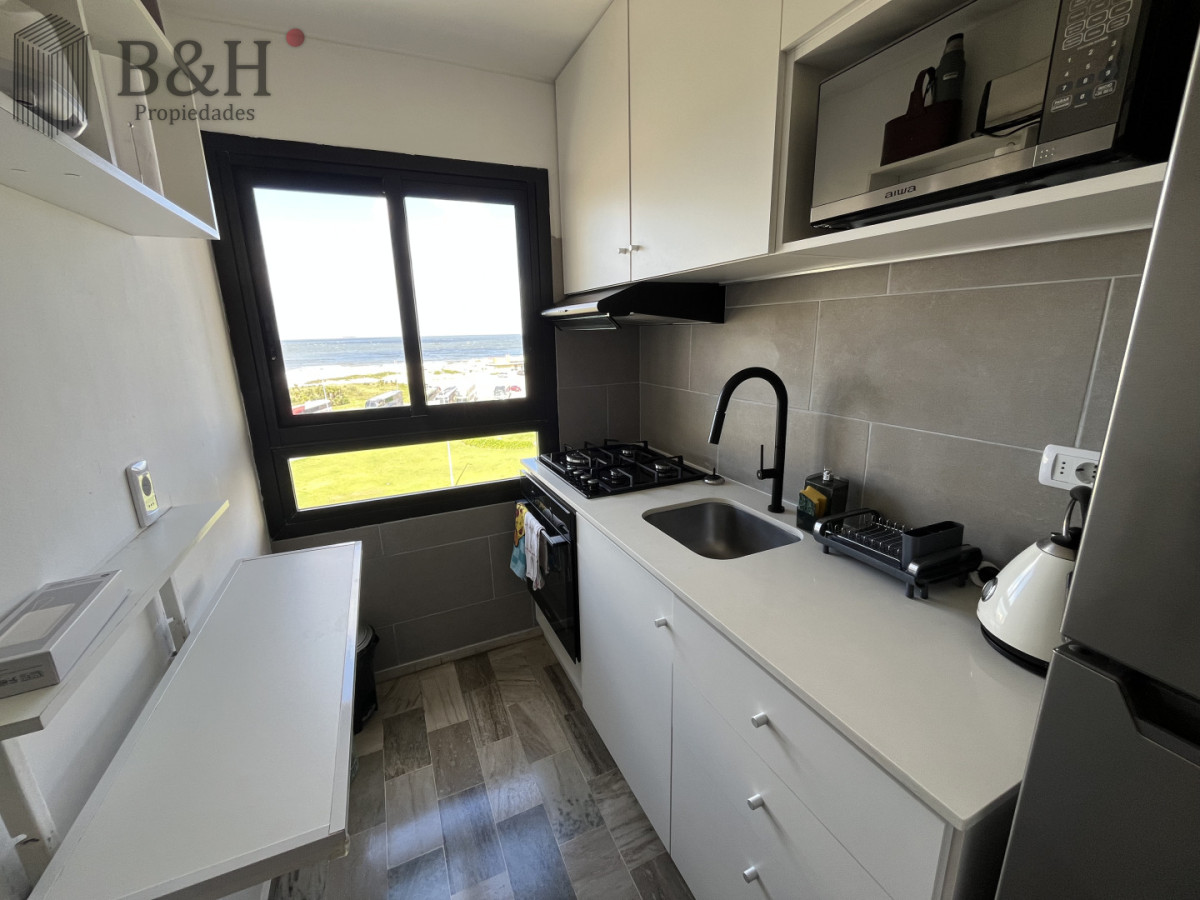 Apartamento ID.6114 - Alquiler Apartamento 2 Dormitorios La Pastora Punta del Este Vista al Mar