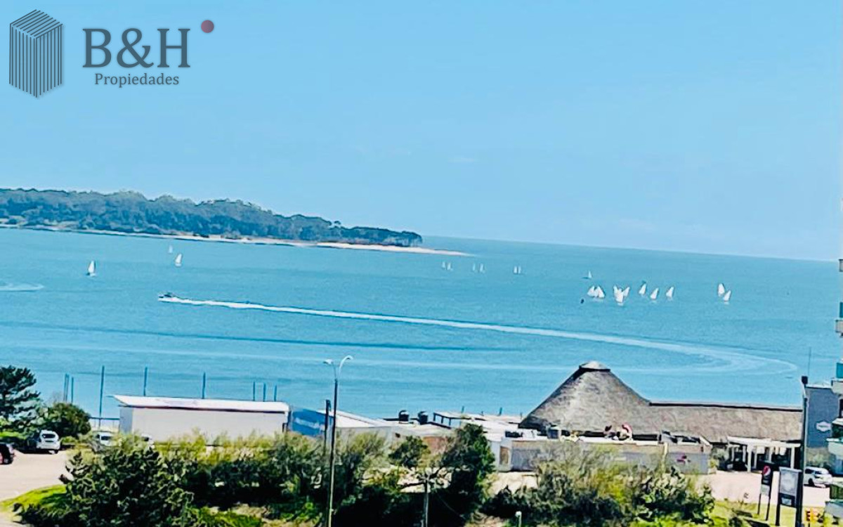 Apartamento ID.3412 -  Apartamento en  - Punta del Este. Zona Mansa a 50mts del mar