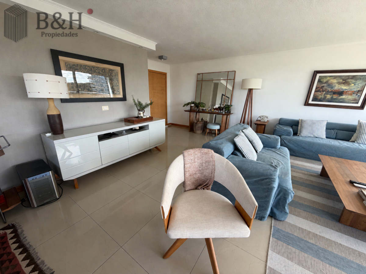 Apartamento ID.8055 - Apartamento 3 Dormitorios Avenida Roosevelt Punta del Este Cochera