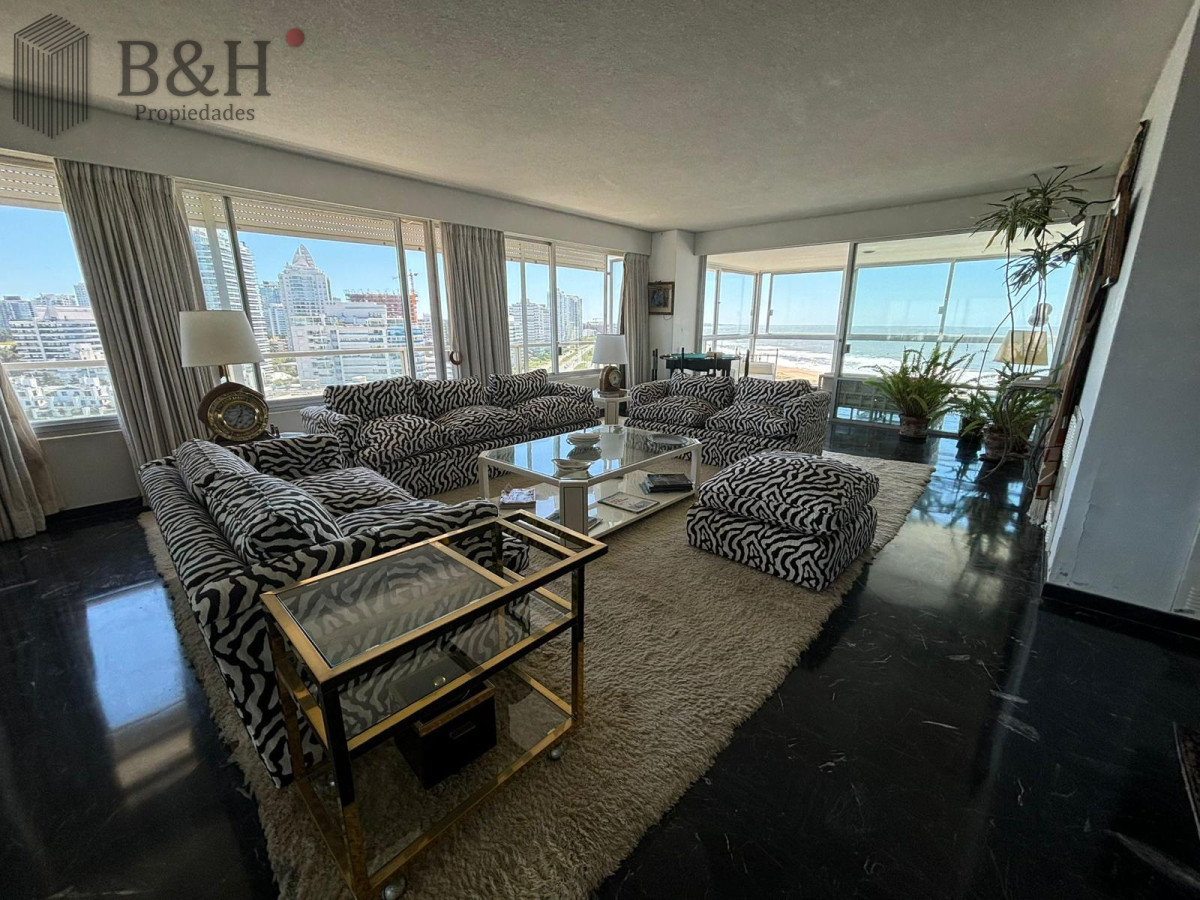 Brava - GoPunta - Portal Inmobiliario de Punta del Este - Maldonado