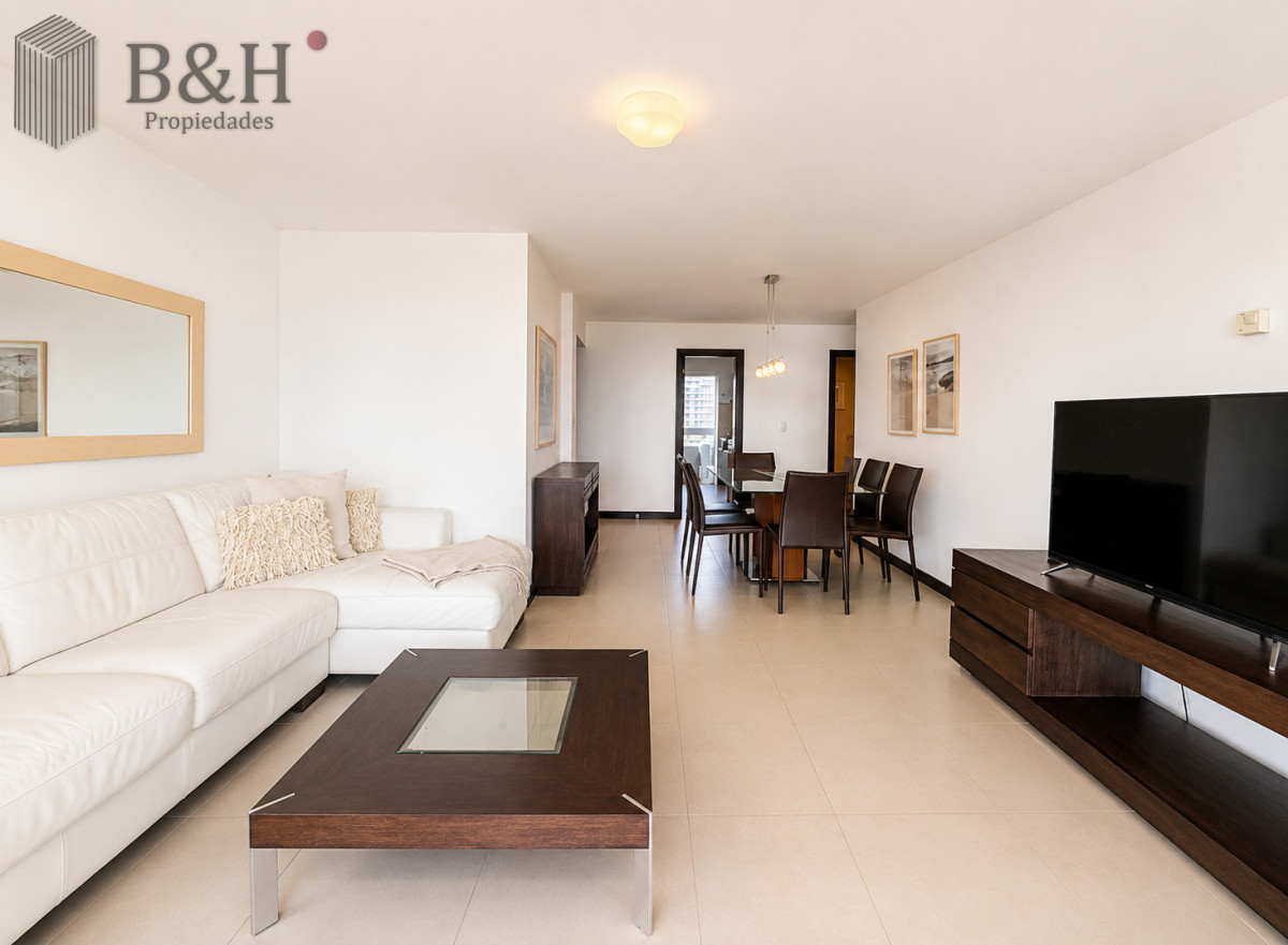 Apartamento ID.8039 - Venta Alquiler Apartamento 3 Dormitorios Playa Mansa Punta del Este