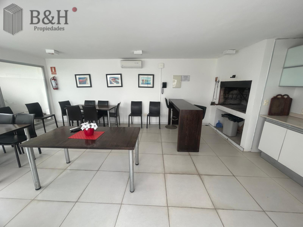 Apartamento ID.5896 - Hermoso apto en venta en península un dormitorio con terrazas