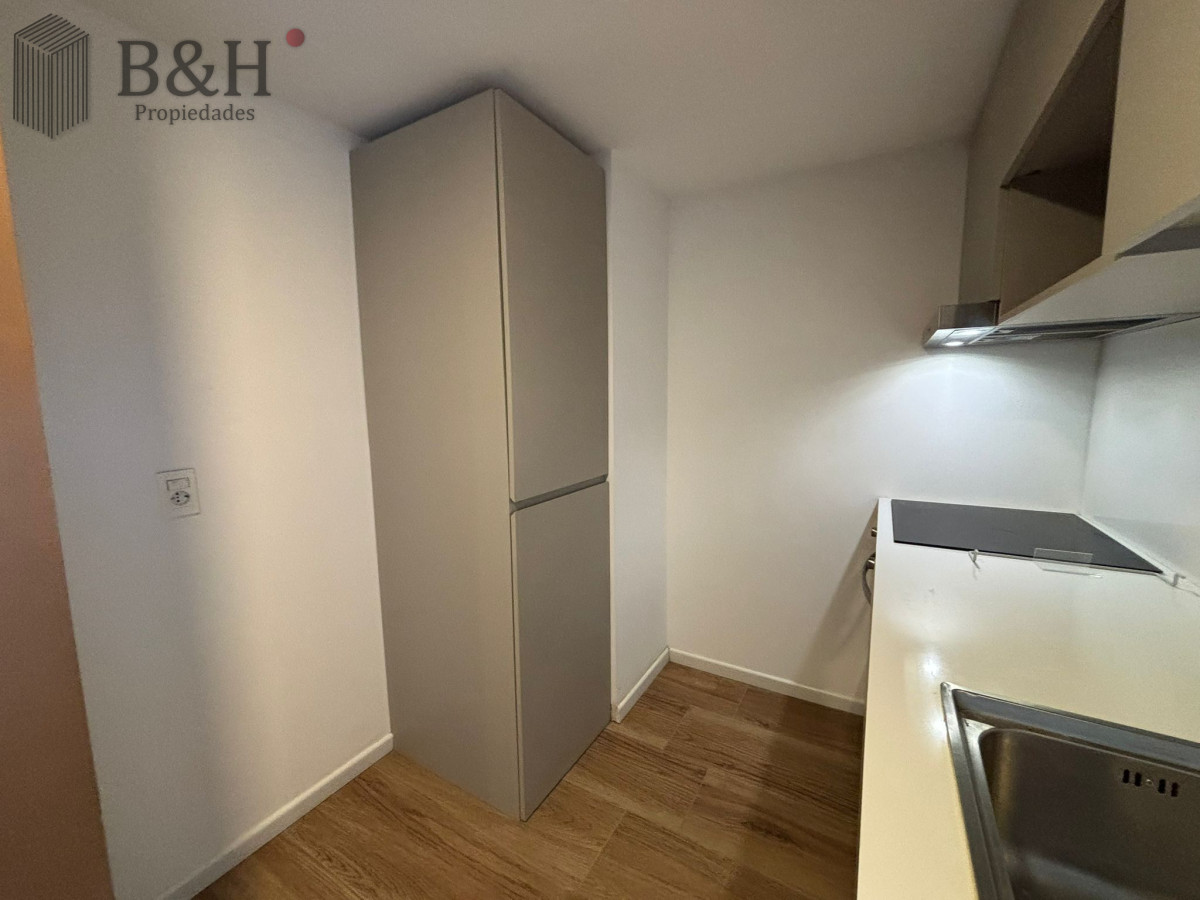 Apartamento ID.4845 - Apartamento en primera línea Alquiler Anual