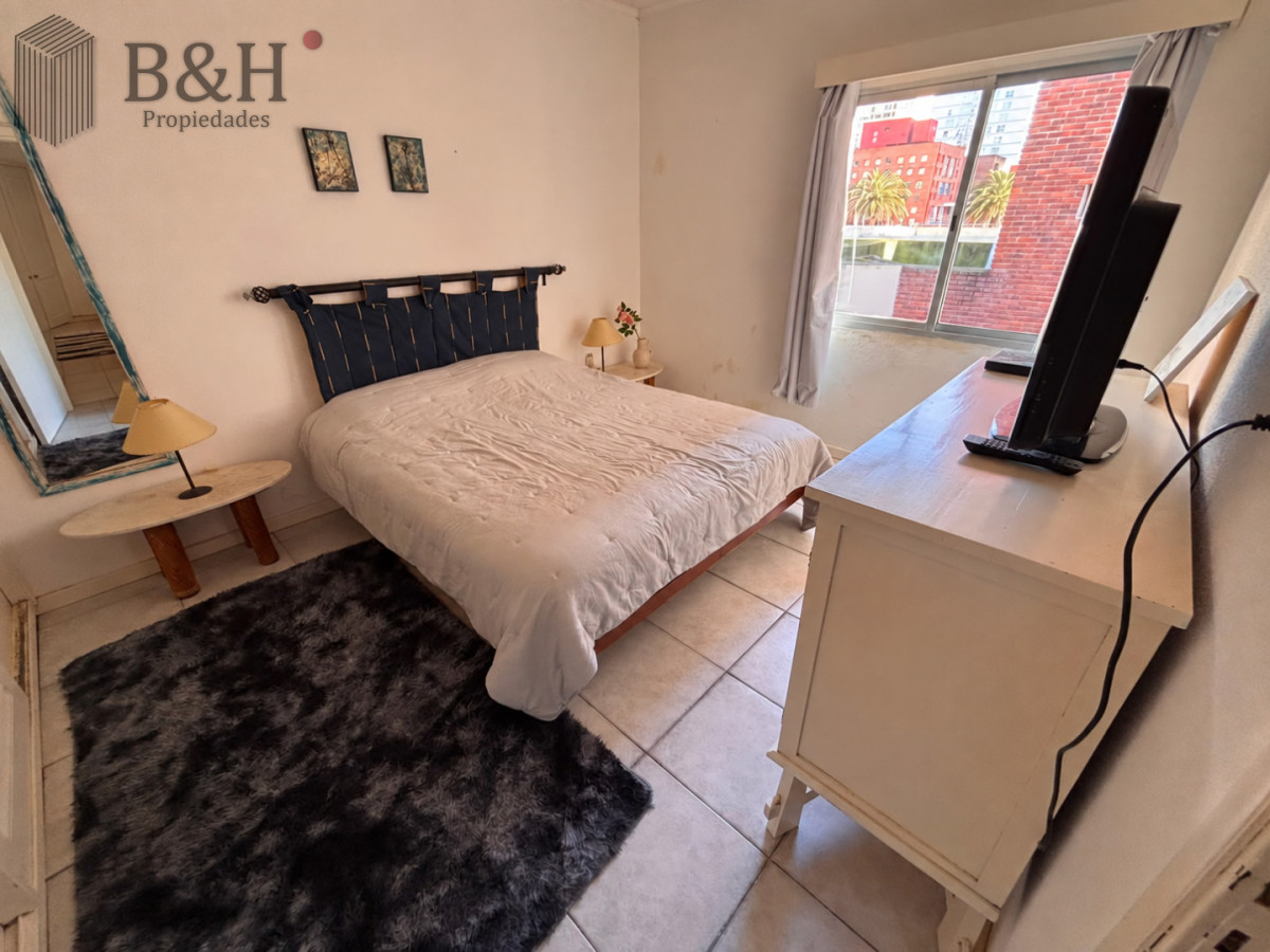 Apartamento ID.4276 - Apartamento de 1 dormitorio en ALQUILER ANUAL, PENINSULA- Punta del este 