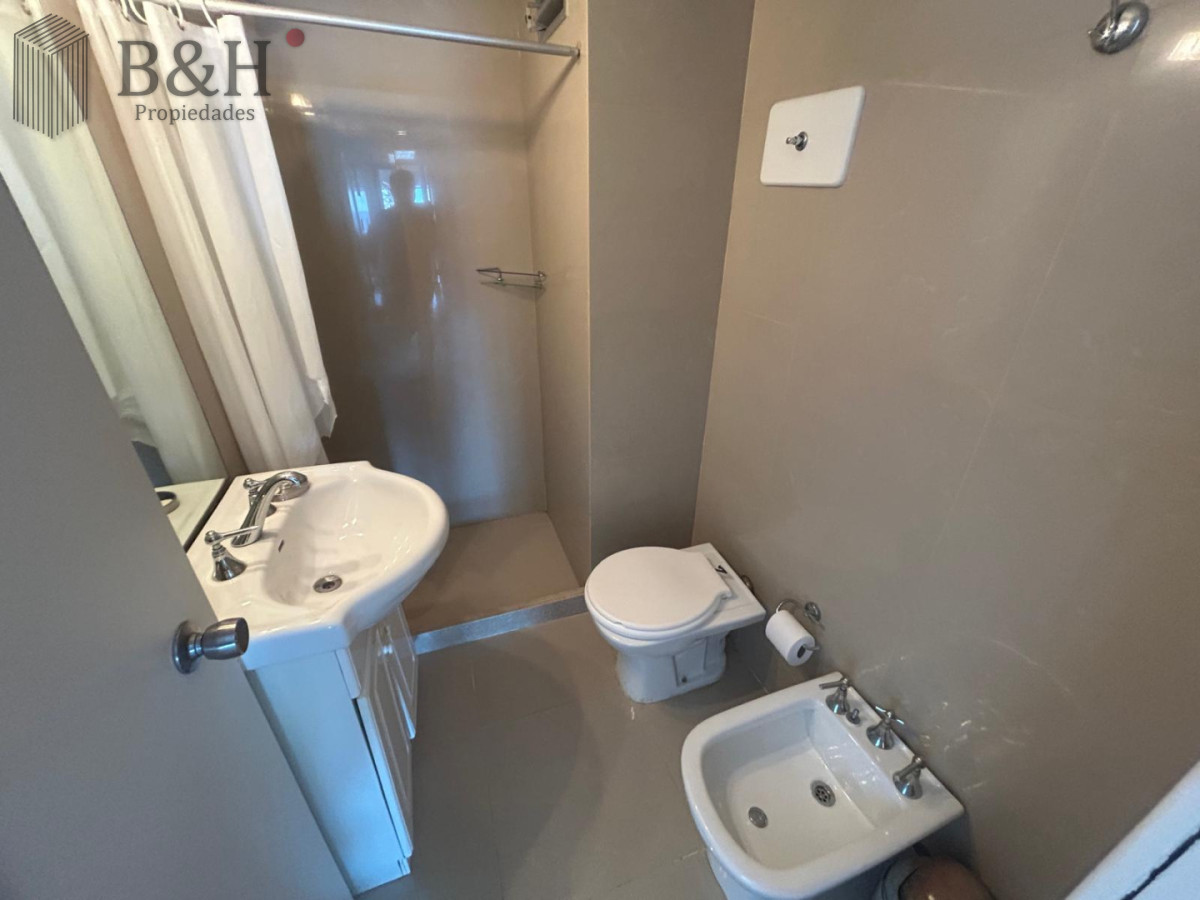 Apartamento ID.6991 - apartamento en venta 3 dormitorios más servicio en brava 