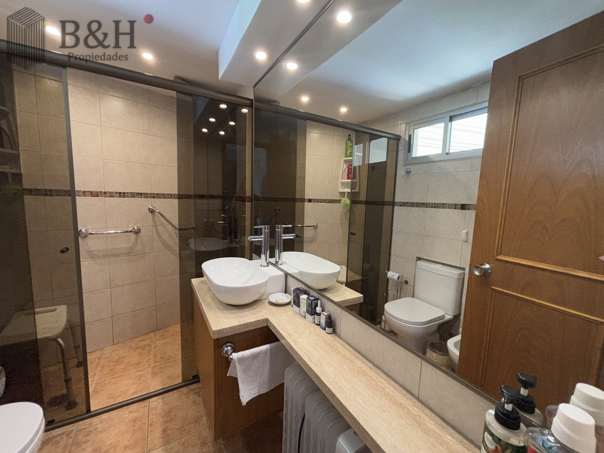 Apartamento ID.3911 - Apartamento en Zona Shopping - Punta del Este