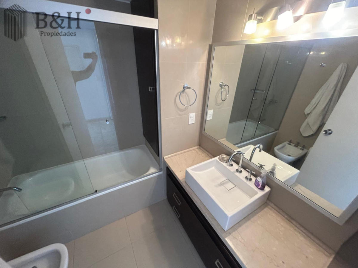 Apartamento ID.6991 - apartamento en venta 3 dormitorios más servicio en brava 