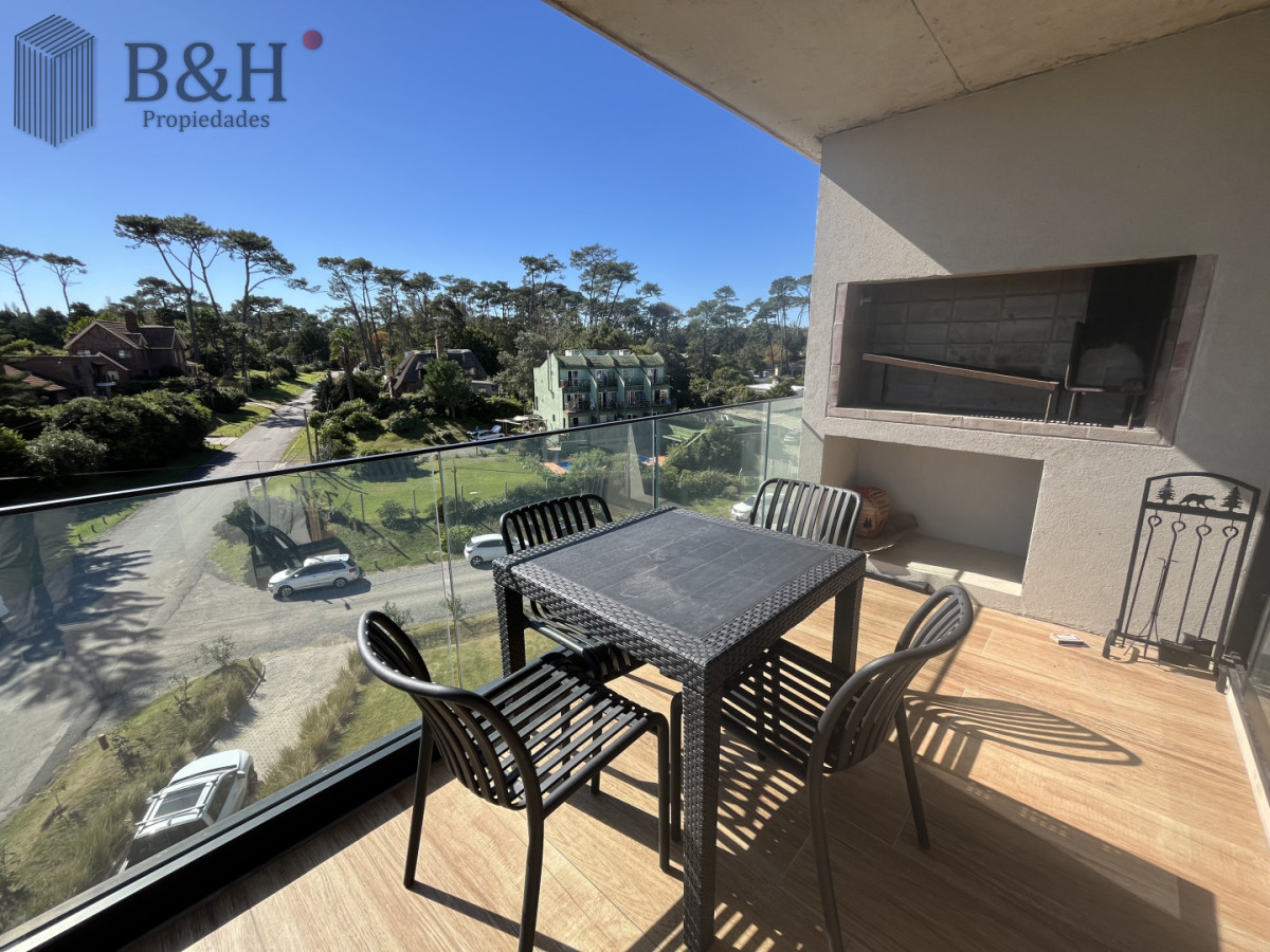 Apartamento ID.7119 - Apartamento de 2 dormitorios con vista al Mar en alquiler - Playa Mansa