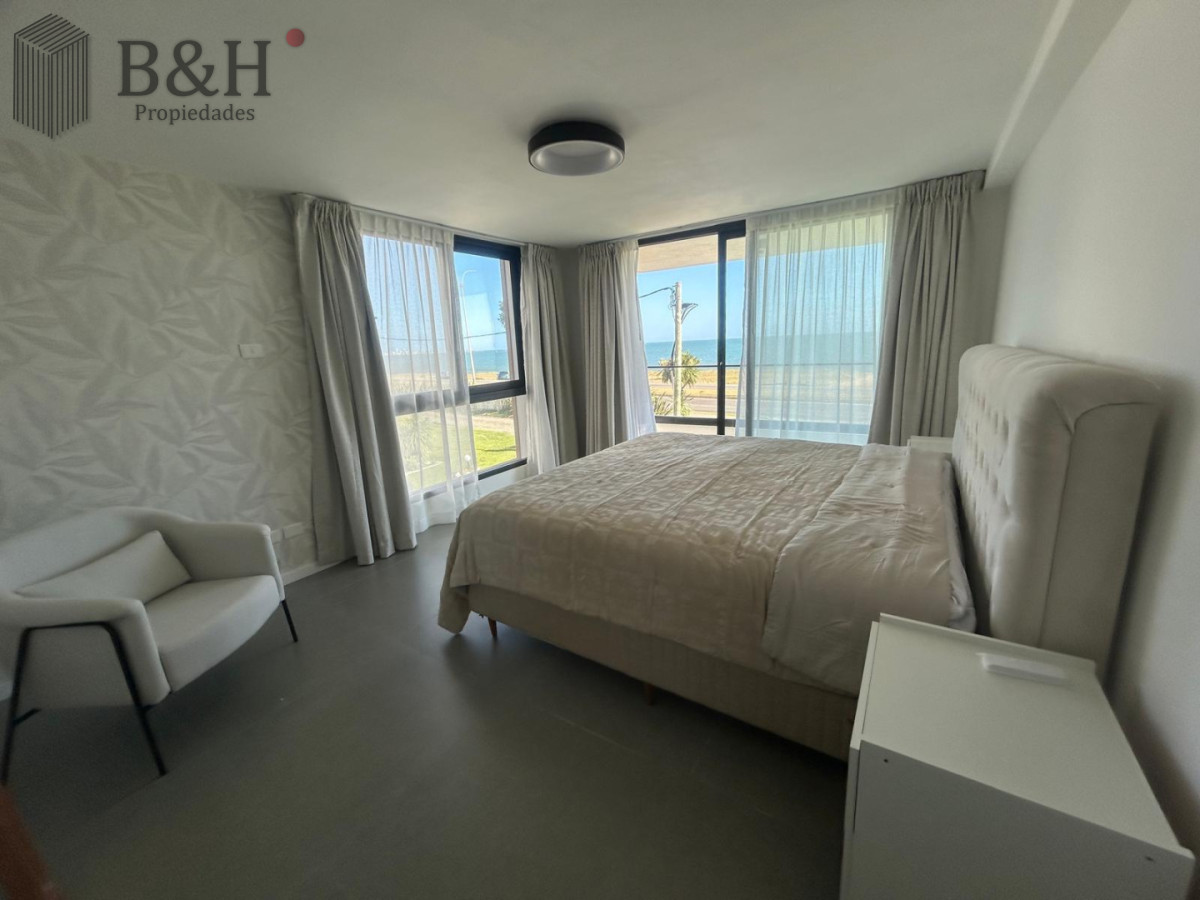 Apartamento ID.6840 - Apartamento de 3 dormitorios en alquiler, Punta del Este