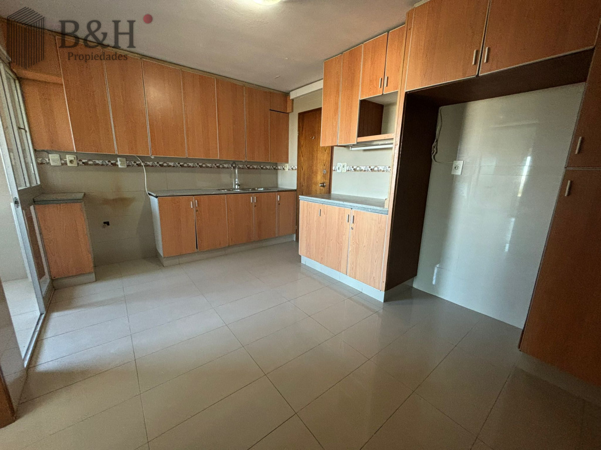Apartamento ID.2530 - Apartamento tres dormitorios Roosevelt Center Torre A 