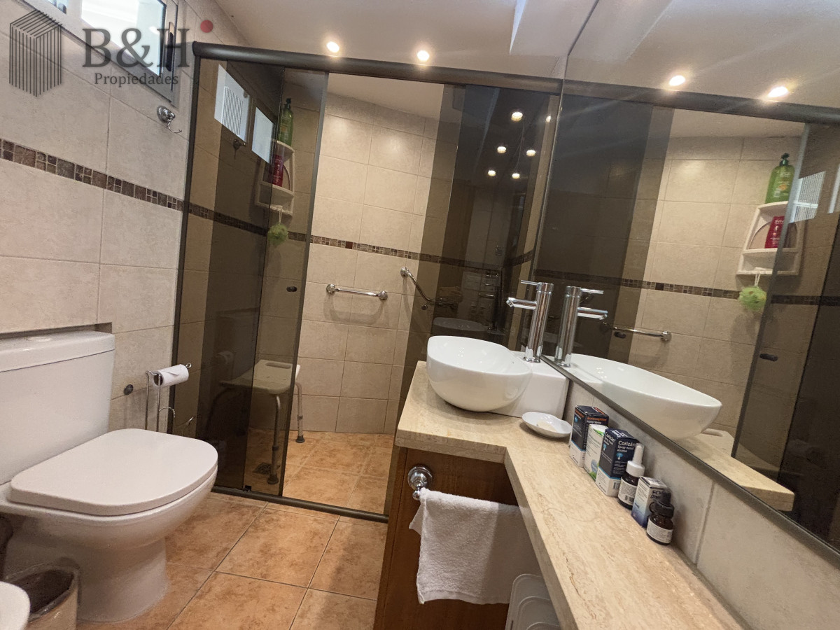 Apartamento ID.3911 - Apartamento en Zona Shopping - Punta del Este