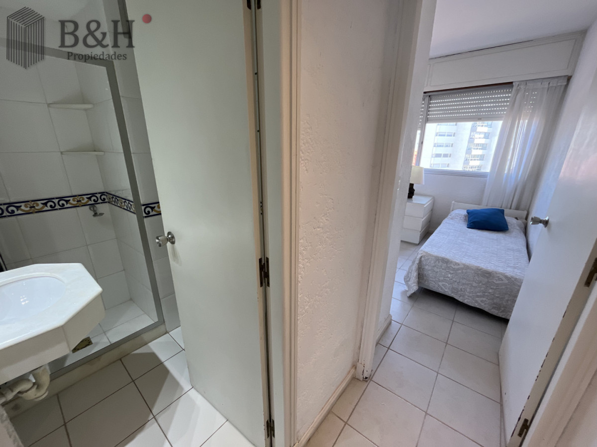 Apartamento ID.3939 - APARTAMENTO DE 2 DORMITORIOS - PUNTA DEL ESTE