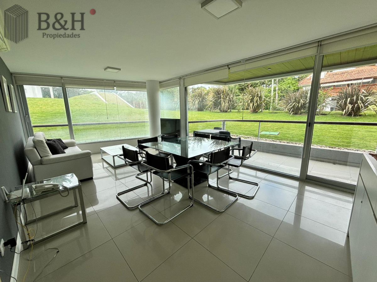 Apartamento ID.6164 - Apartamento de 3 dormitorios, primera linea Punta del Este