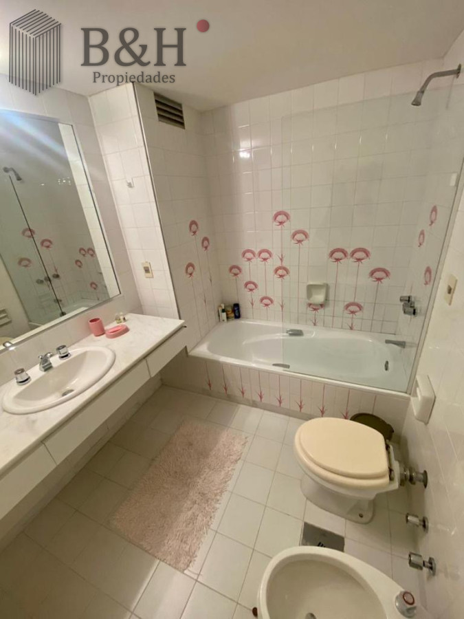 Apartamento ID.3408 - Apartamento 3 dormitorios y dependencia frente al mar vista despejada 
