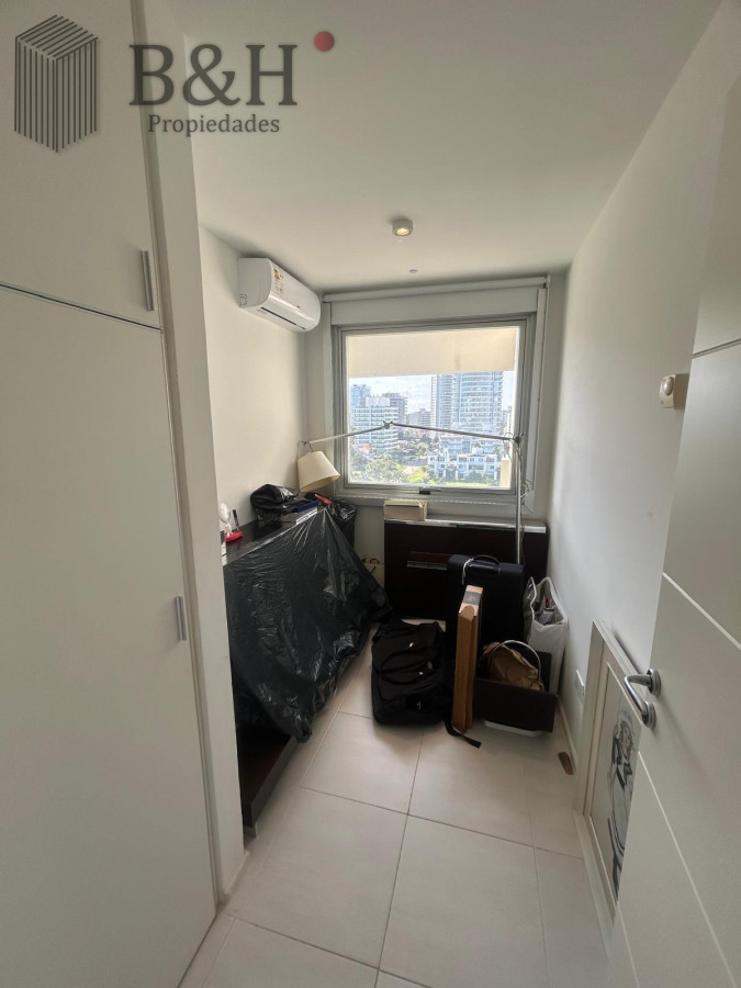 Apartamento ID.4937 - apartamento en venta tres dormitorios brava