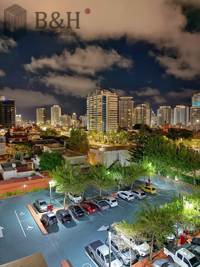 Apartamento ID.4806 - Apartamento de 1 y medio en alquiler invernal - Punta del Este 